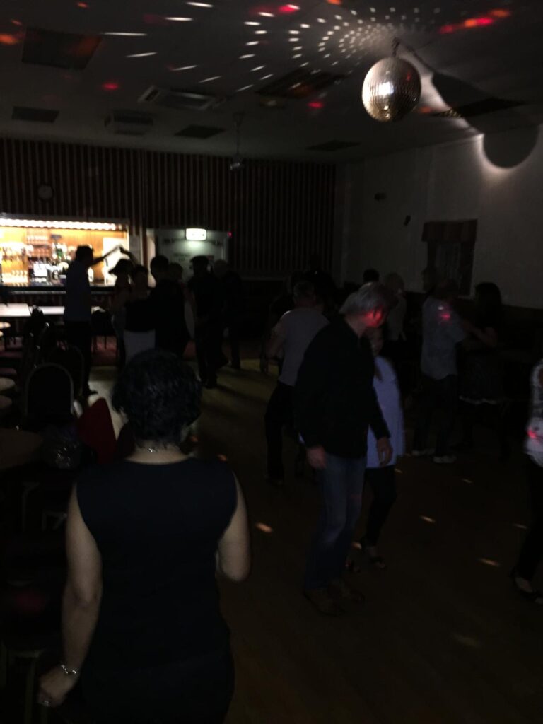 Crossbodyleads - Salsa Classes and Parties in Nottinghamshire