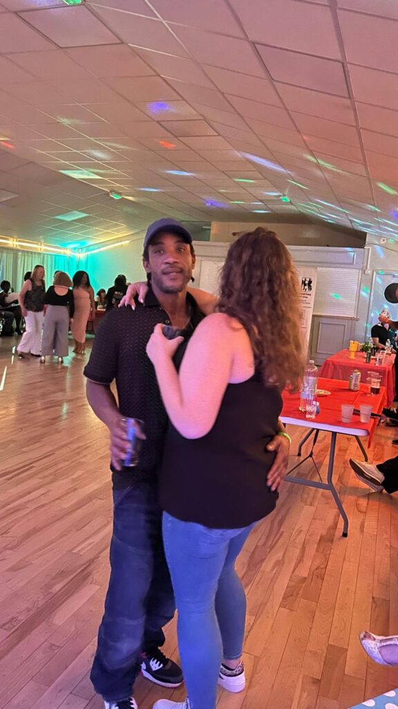 Crossbodyleads - Salsa Classes and Parties in Nottinghamshire